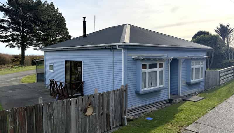  182 Bright Street, Cobden
