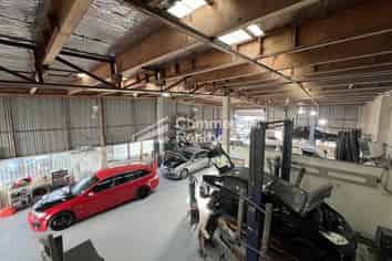 New 5 Year Lease - 303M2 Heavy Industrial