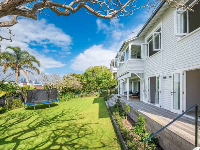 19 Kerr Street, Devonport