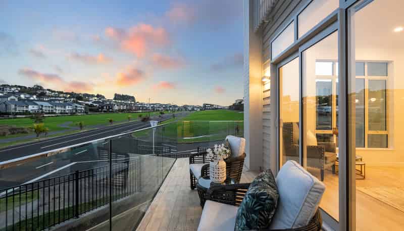 155 Bonair Crescent, Millwater
