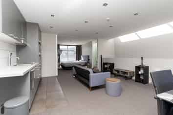 5/8a Settlers Crescent, Ferrymead