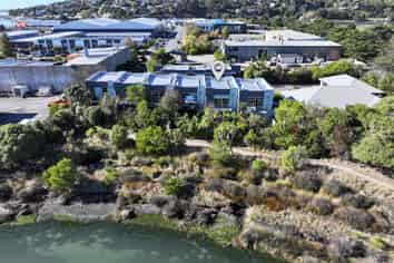 5/8a Settlers Crescent, Ferrymead