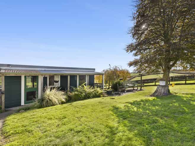 418 Parklands Road, Rotoorangi