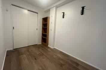 B6/13 Palm Grove, Berhampore