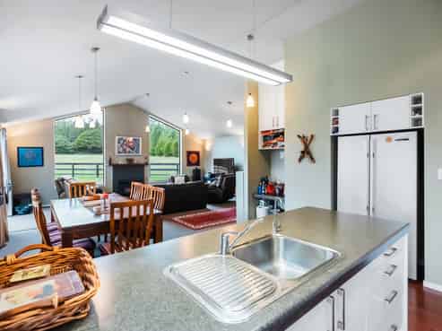5746 Makotuku Valley Road, Erua
