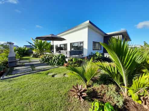 172 Ngaio Drive, Matarangi