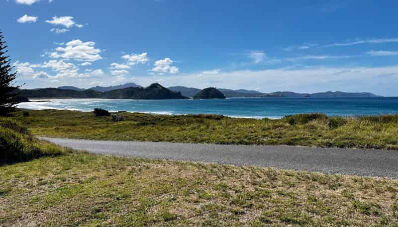 21 Sandhills Road, Great Barrier Island