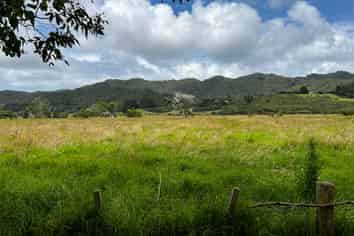 21 Sandhills Road, Great Barrier Island