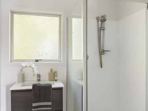 15B Kaka Street, Western Heights