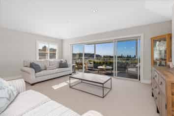 18 Panorama Heights, Orewa