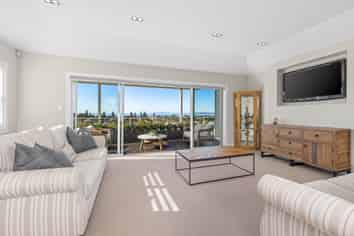 18 Panorama Heights, Orewa