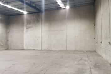 High Stud Takanini Warehouse