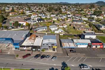 Split-Risk Investment on Prime Arterial Route