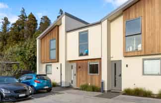 17/7 Lindores Street, Addington