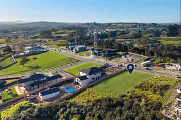 16 Annmarie Avenue, Totara Park