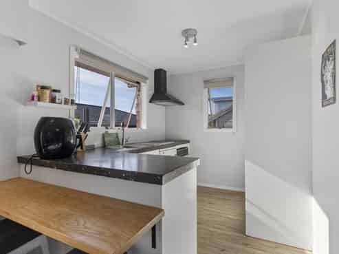 251B Courtenay Street, Strandon