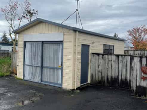 39d Maire Street, Inglewood