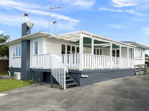 22 Erin Street, Tikipunga