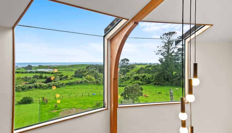 647 Plymouth Road, Koru