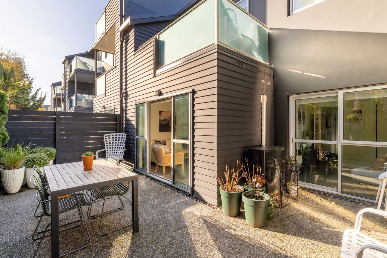 Ground-Floor Living Inner-City Ease with Carpark - Widok 3