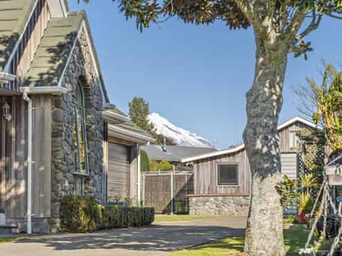 95A Barrett Road, Whalers Gate
