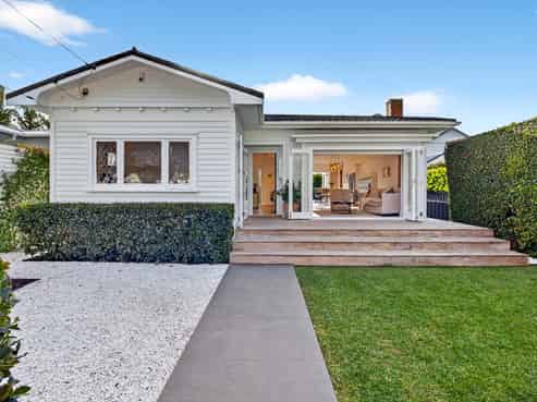 46 Dignan Street, Point Chevalier