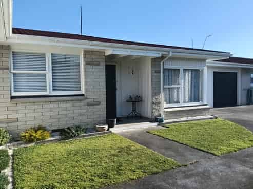 2/304 Nelson Street South, Hastings