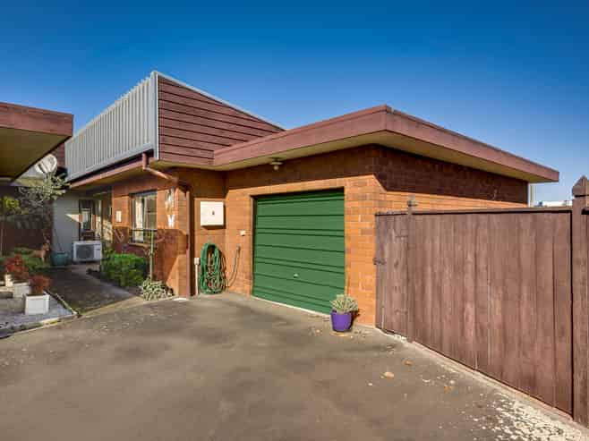 4/92 Guppy Road, Greenmeadows