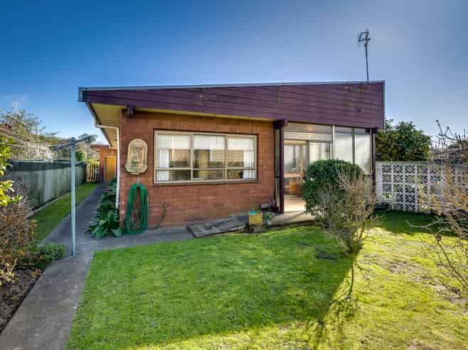 4/92 Guppy Road, Greenmeadows