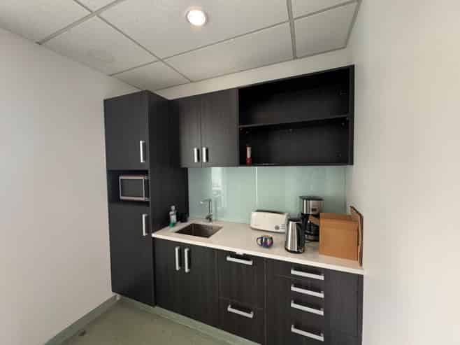 AFFORDABLE AND REFURBISHED ALBANY OFFICE
