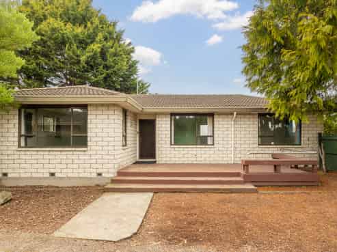 78 Orrick Crescent, Avondale
