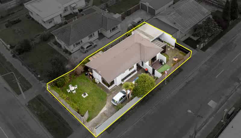 73 Hargood Street, Woolston