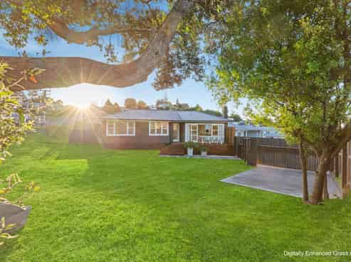 2 Windsor Road, Bellevue