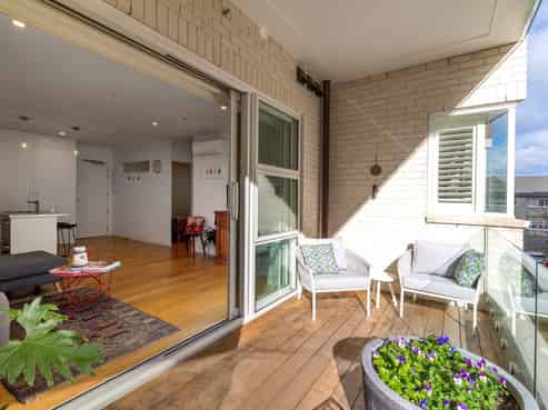 G07/54 Surrey Crescent, Grey Lynn