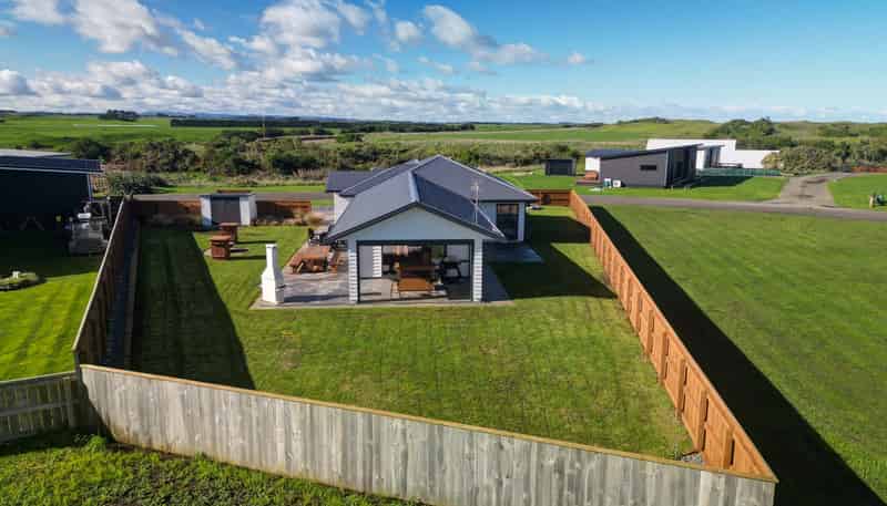 4 Rosemount Road, Waverley