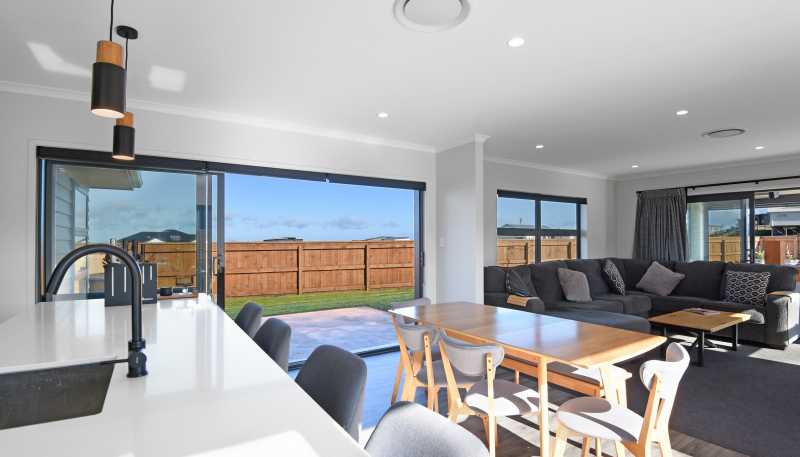 4 Rosemount Road, Waverley