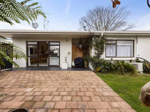 10C Frances Street, Hamilton East