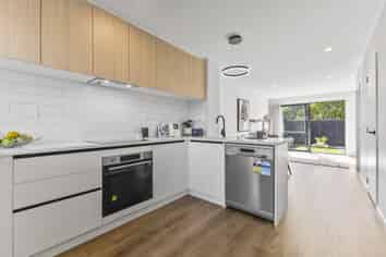 115 Walmsley Road, Favona