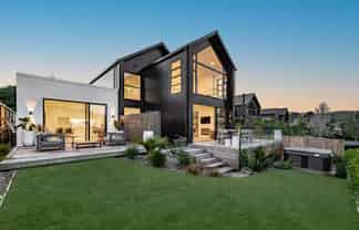 39 Elliot Street, Riverhead