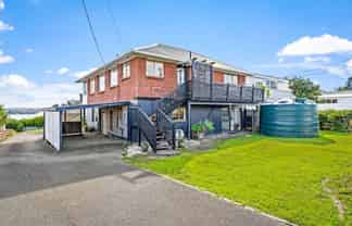 1006 Whangaparoa Road, Tindalls Beach