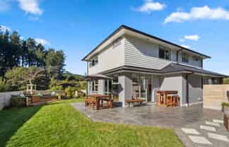 72 Riverstone Drive, Riverstone Terraces