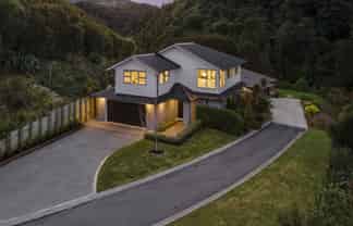 72 Riverstone Drive, Riverstone Terraces