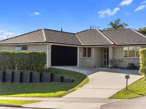 46 Ballintoy Park Drive, Welcome Bay
