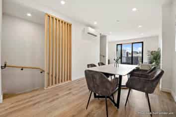 4/70 Killarney Street, Takapuna
