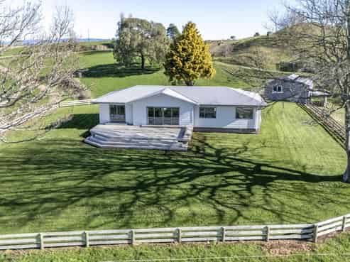 517 Paekaka Road, Piopio