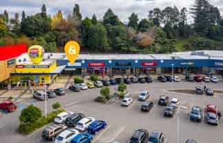 Retail or Cafe Premises For Lease 293m2