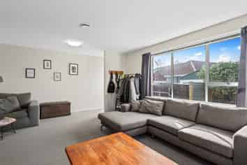 38B Oldwood Street, Bishopdale