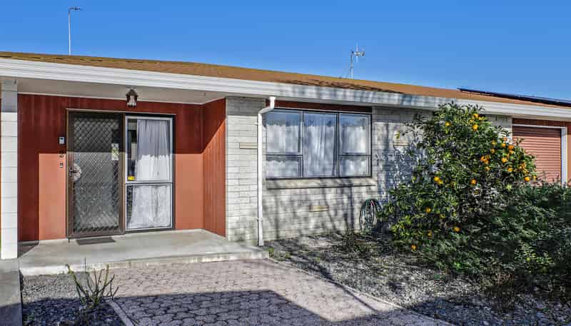2/500 Avenue Road West, Hastings