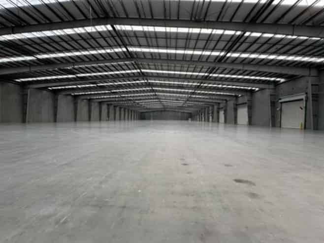 Distribution Facility - Premium Specification