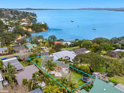 37 Neptune Avenue, Beach Haven